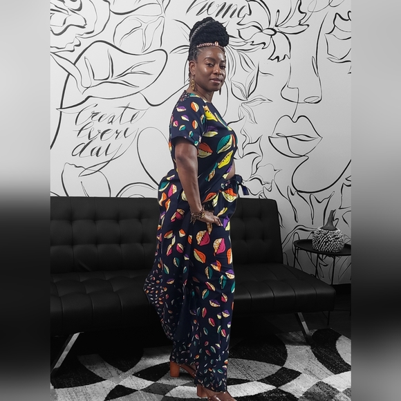 Colorful Cowrie Shells Duster and Pant Set - Picture 6 of 10